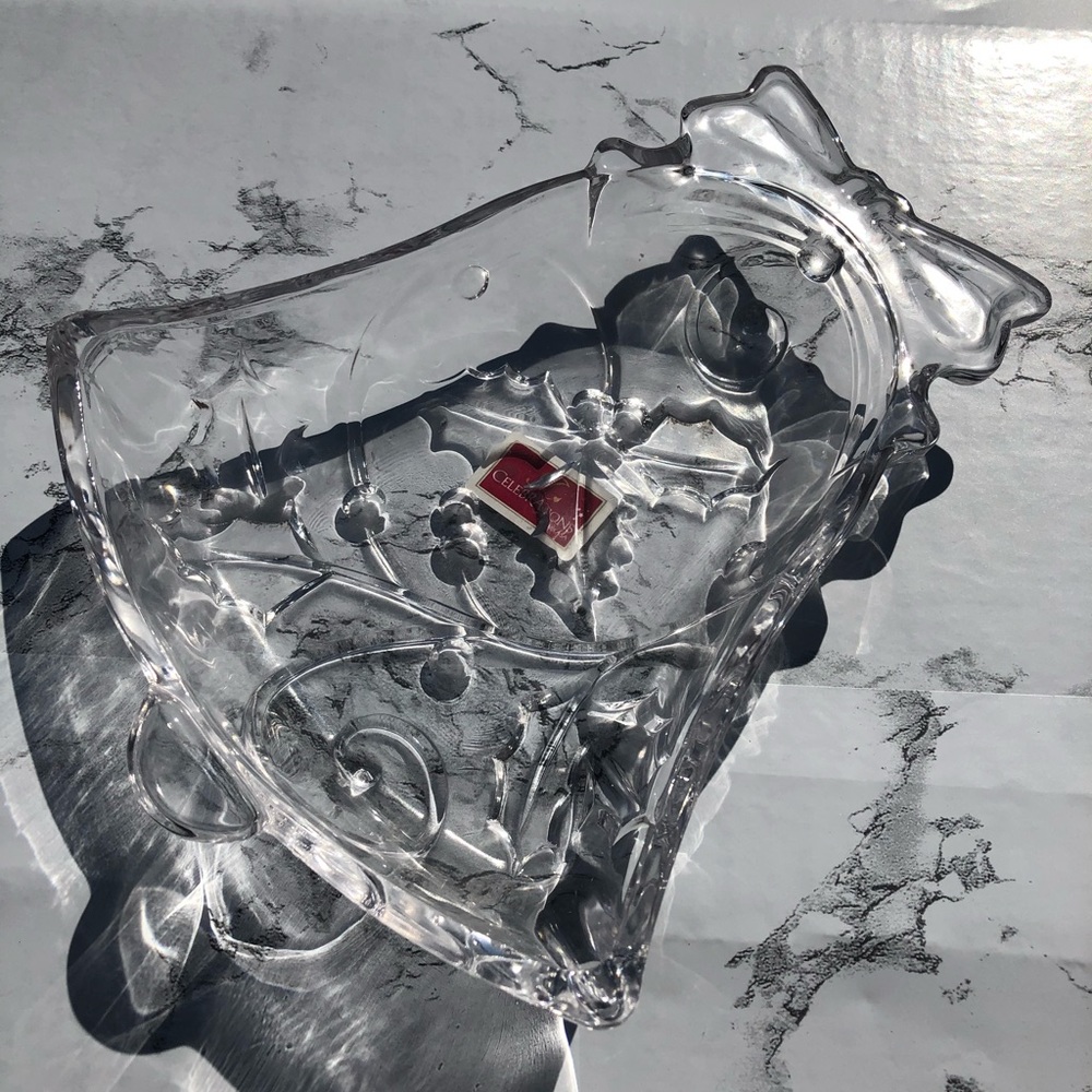 Mikasa Holiday Bell Dish